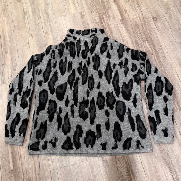 Catherine Malandrino 100% Cashmere Leopard Jacquard Mock Neck Sweater Gray Black - Picture 3 of 8